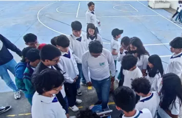 Niños Participando En La Campaña