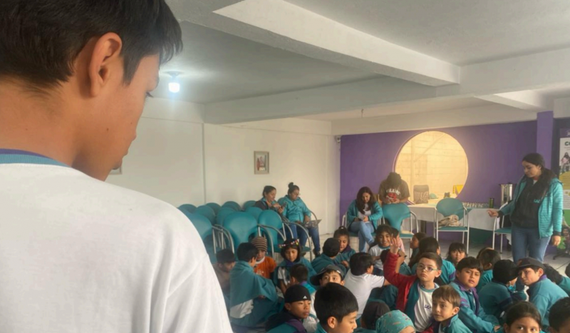 Archivo:FOTO1-Nutri lev.png